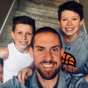 Meet your Posher, Justin